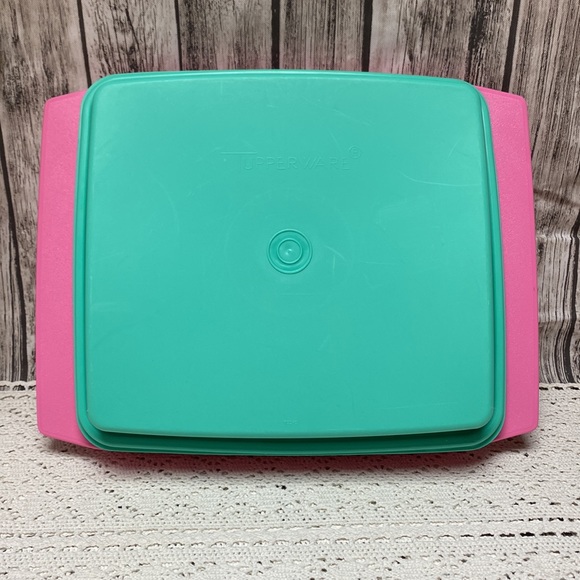 Vintage Tupperware Deviled Egg Keeper - Picture 3 of 6